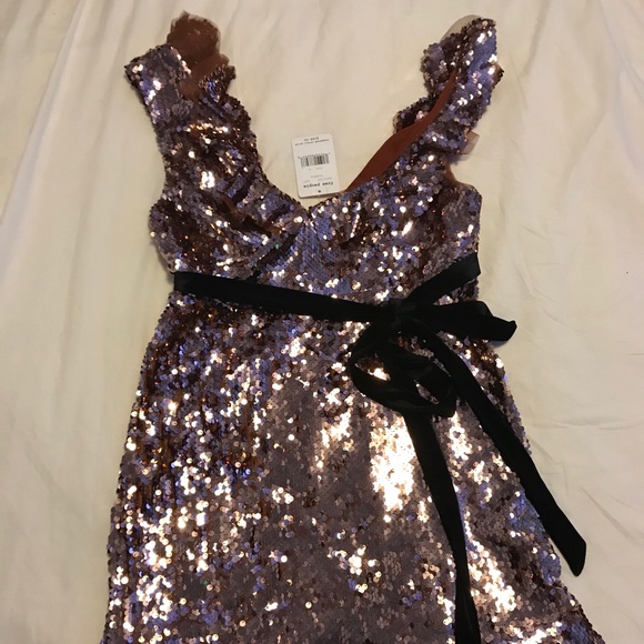 Free People Dresses & Skirts - Free People Sequin Mini Dress with Black Velvet Tie